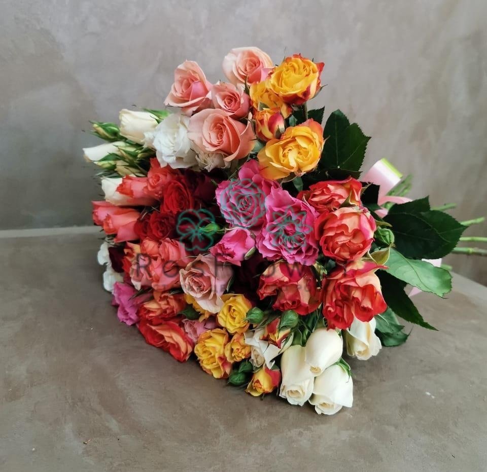 Букет цветов из: Розы в Ачикулаке