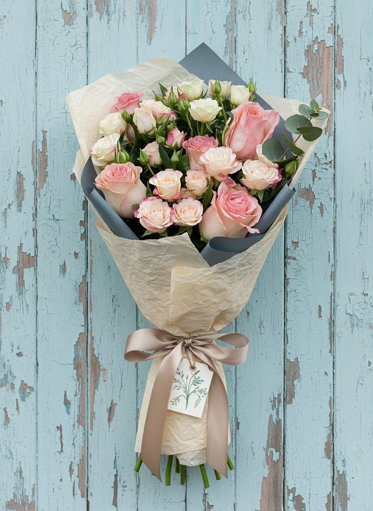 Букет цветов из: Розы в Ачикулаке