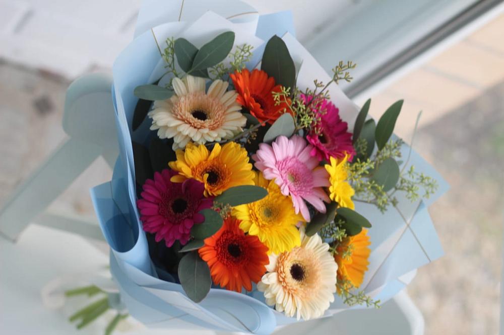 Букет цветов из: Герберы в Ачикулаке