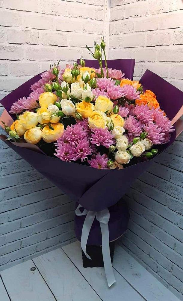 Букет цветов из: Хризантемы и Розы в Ачикулаке