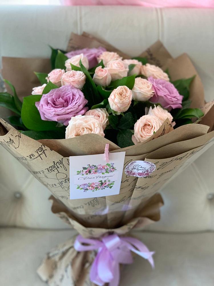 Букет цветов из: Розы в Ачикулаке