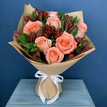 Букет цветов из:  Розы и Альстромерии в Ачикулаке