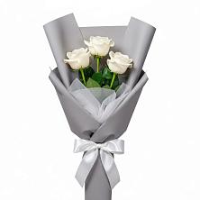 Букет 3 белые розы в Ачикулаке
