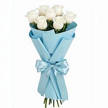 Букет 7 белых роз Проуд в Ачикулаке