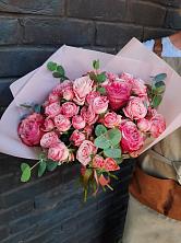 Букет розы в пальмах в Ачикулаке Букет цветов из: Розы в Ачикулаке
