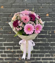 Букет цветов из:  Герберы и Хризантемы в Ачикулаке