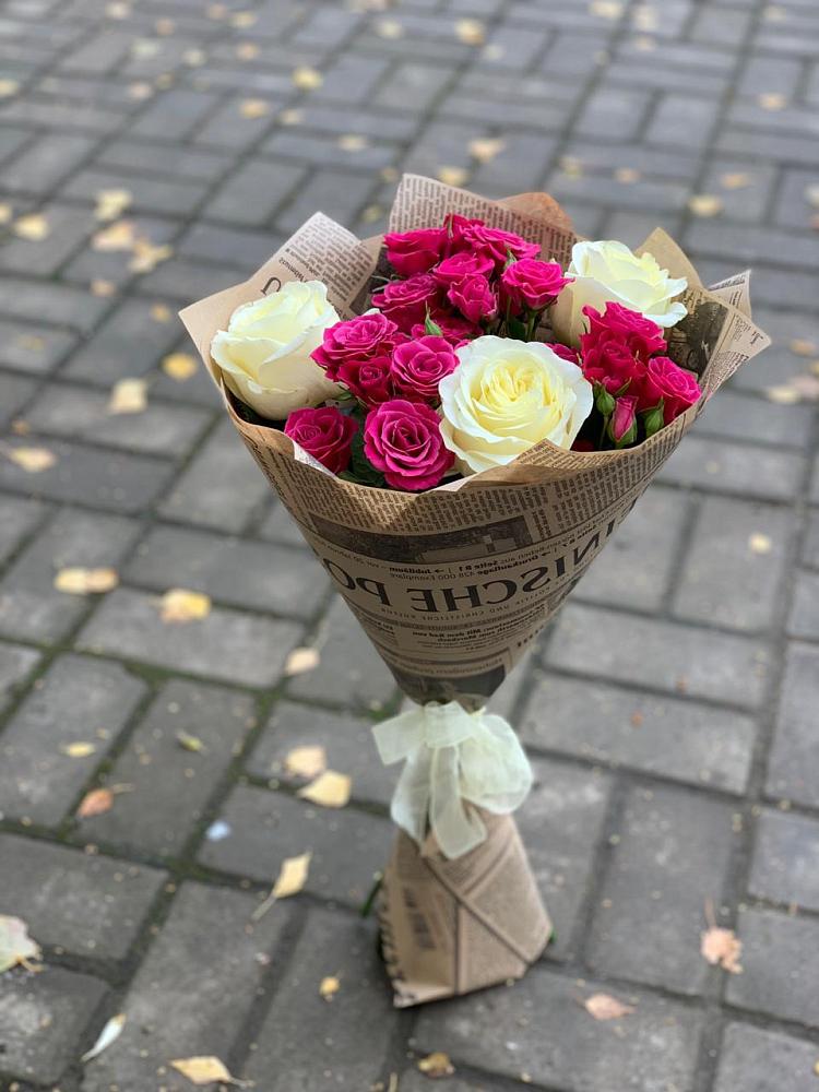 Букет цветов из: Розы в Ачикулаке