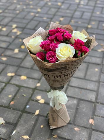 Букет цветов из: Розы в Ачикулаке