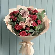 Букет цветов из:  Гвоздики и Розы в Ачикулаке